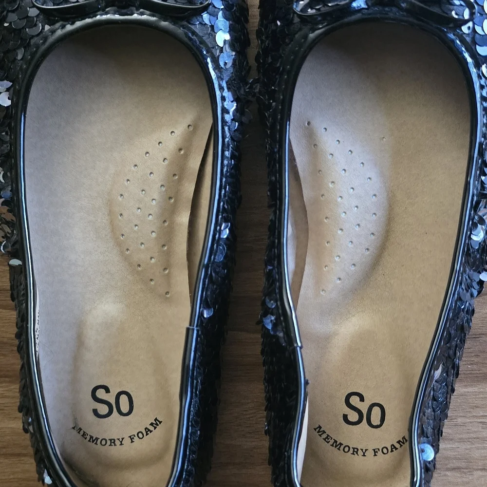 SO Memory Foam Black Sequin Flats Size Girls 3